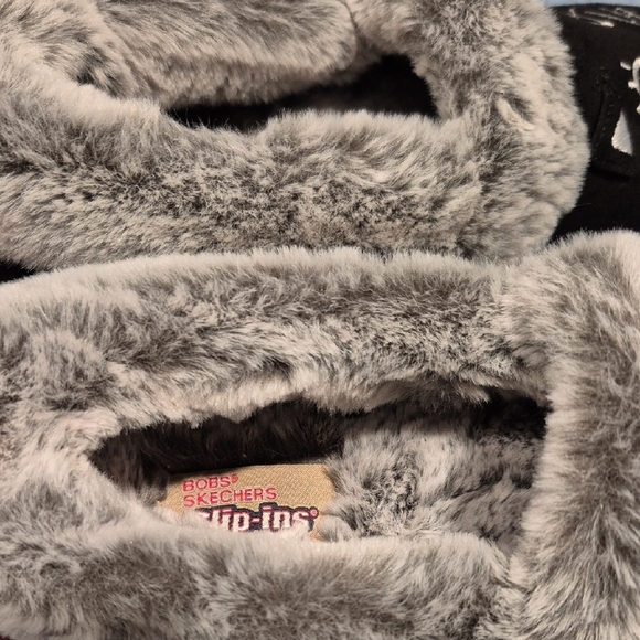 Skechers Slip-ins: BOBS Too Cozy - Meow PJ's NWOT - Picture 3 of 4
